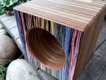 Woodspeaker EIGENES DESIGN Hier findest du deinen Woodspeaker, bei dem du dein Lieblings-Design wählen kannst