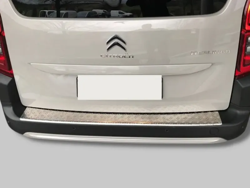 BSB Ladekantenschutz passend für Citroen Berlingo 3 2018 Alu Riffel