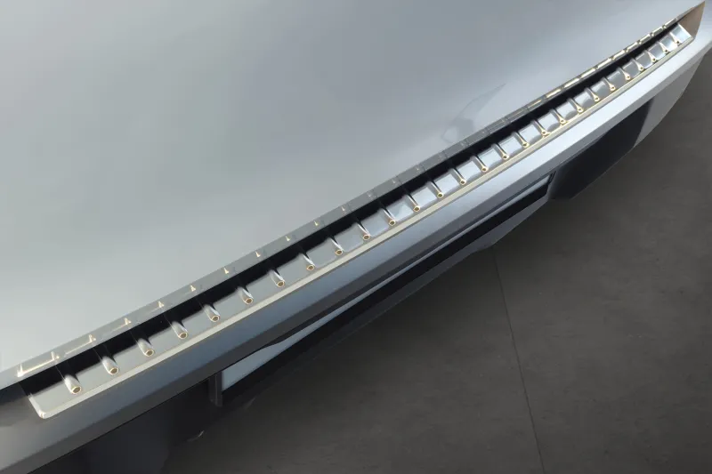 CLASSIC Ladekantenschutz Edelstahl passend für Peugeot 5008 III ab 7/2024