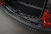 GRAPHIT Ladekantenschutz Edelstahl schwarz passend für Dacia Jogger ab 03/2022