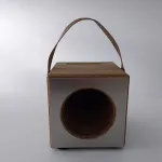 Design Woodspeaker Handy-Ladestation Cube Massivholz mit Metallblende ToGo